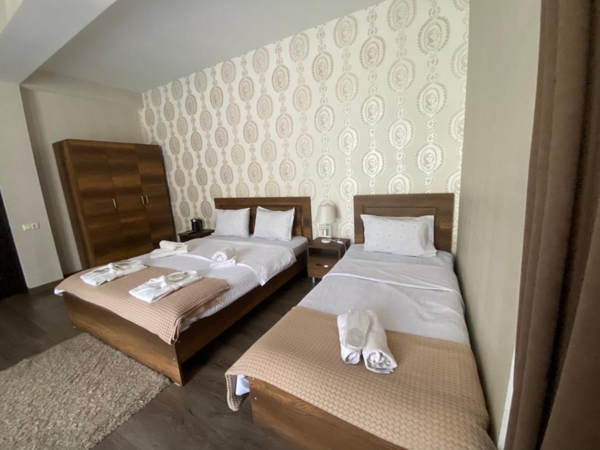 Borjomi Central Hotel Exterior photo